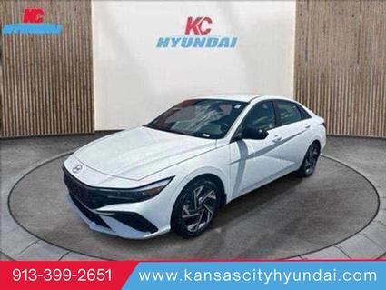 2025 Hyundai Elantra Merriam KS