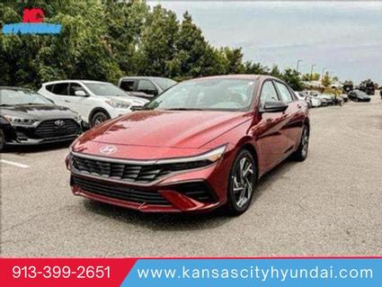 2025 Hyundai Elantra Merriam KS