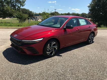 2025 Hyundai Elantra Enterprise AL