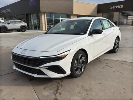 2025 Hyundai Elantra Manhattan KS