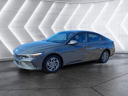 2024 Hyundai Elantra Batesville MS
