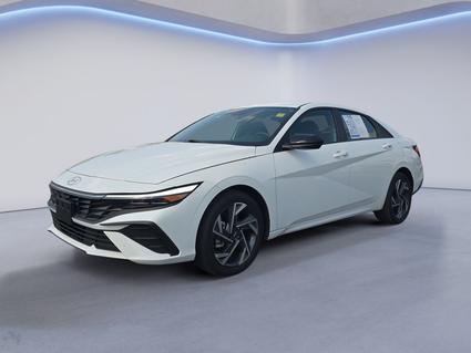2025 Hyundai Elantra Knoxville TN