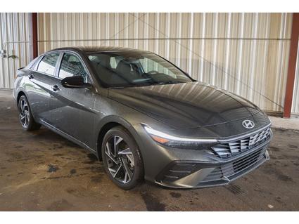 2025 Hyundai Elantra Manhattan KS