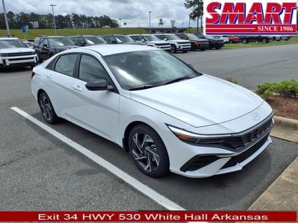 2025 Hyundai Elantra White Hall AR