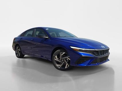 2025 Hyundai Elantra Knoxville TN