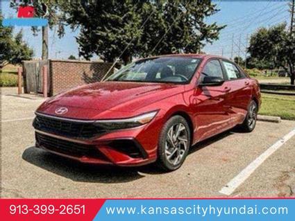 2025 Hyundai Elantra Merriam KS