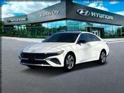 2025 Hyundai Elantra Merriam KS