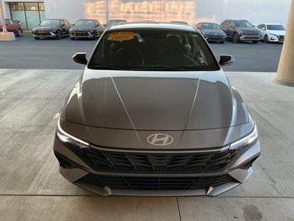 2025 Hyundai Elantra Evansville IN