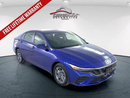 2024 Hyundai Elantra Lawrence KS