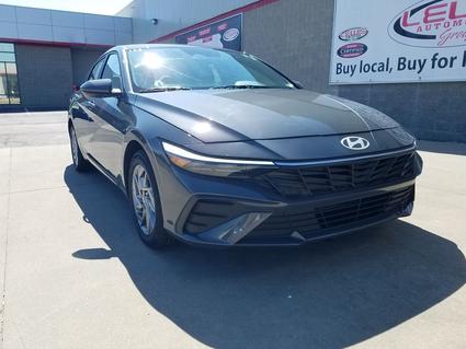 2024 Hyundai Elantra Topeka KS