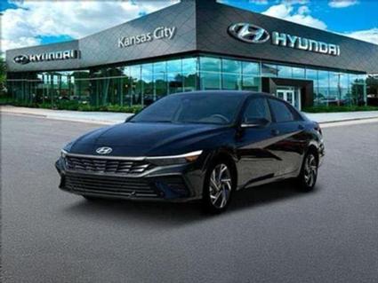 2025 Hyundai Elantra Merriam KS