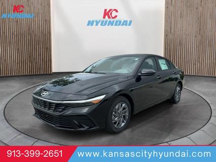 2025 Hyundai Elantra HEV Merriam KS