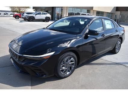 2025 Hyundai Elantra HEV Manhattan KS