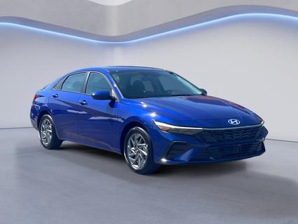 2026 Hyundai Elantra Hybrid Oak Ridge TN