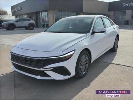 2025 Hyundai Elantra HEV Manhattan KS