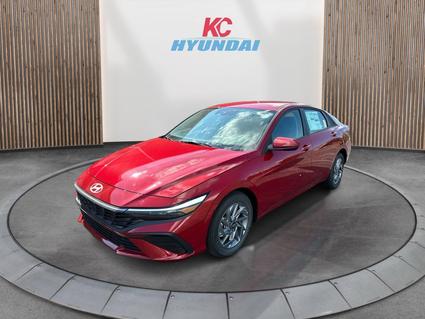 2025 Hyundai Elantra HEV Merriam KS