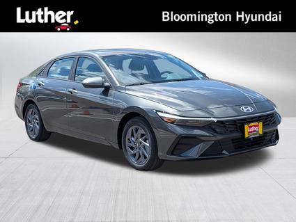2026 Hyundai Elantra Hybrid Minneapolis MN