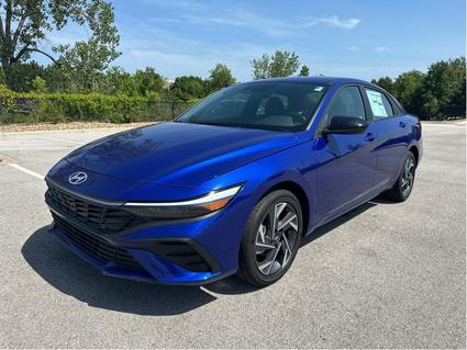 2025 Hyundai Elantra HEV Merriam KS