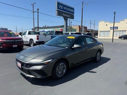 2026 Hyundai Elantra Hybrid Eureka CA