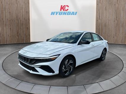 2025 Hyundai Elantra HEV Merriam KS