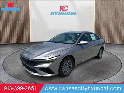 2025 Hyundai Elantra HEV Merriam KS