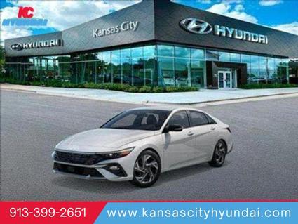 2025 Hyundai Elantra HEV Merriam KS