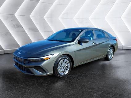 2025 Hyundai Elantra HEV Batesville MS