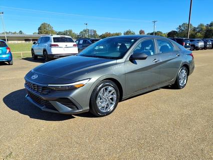 2025 Hyundai Elantra HEV Batesville MS