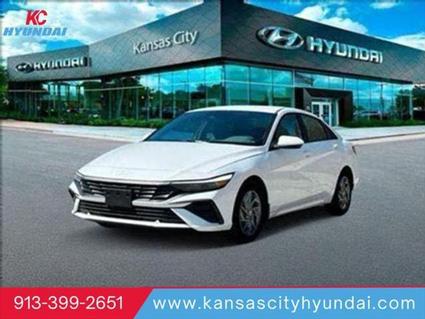 2025 Hyundai Elantra Hybrid Merriam KS