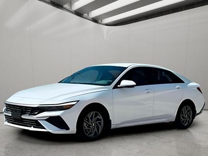 2025 Hyundai Elantra Hybrid Merriam KS