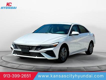2025 Hyundai Elantra HEV Merriam KS