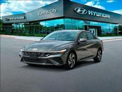 2025 Hyundai Elantra Hybrid Merriam KS