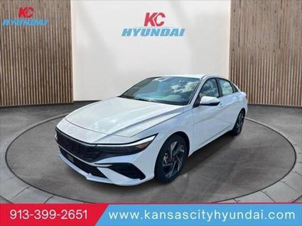 2025 Hyundai Elantra Hybrid Merriam KS