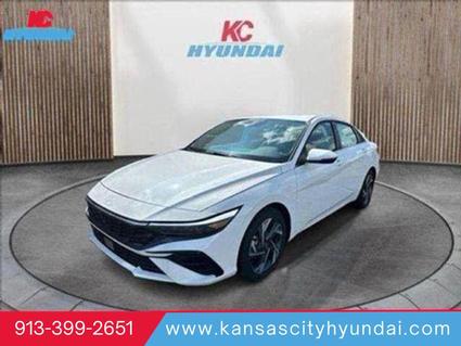 2025 Hyundai Elantra Hybrid Merriam KS
