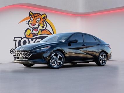 2023 Hyundai Elantra Hernando MS