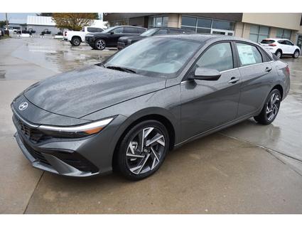 2025 Hyundai Elantra Manhattan KS