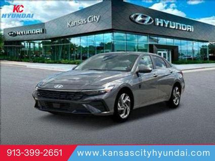 2025 Hyundai Elantra Merriam KS