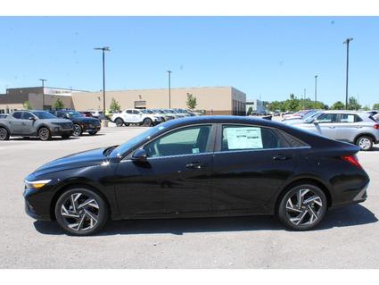 2024 Hyundai Elantra Findlay OH