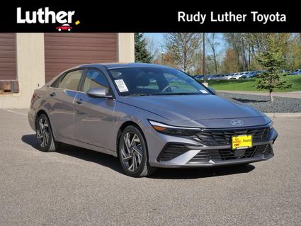 2025 Hyundai Elantra Minneapolis MN