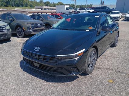 2025 Hyundai Elantra Huntington WV