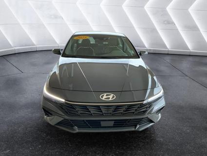 2025 Hyundai Elantra Evansville IN