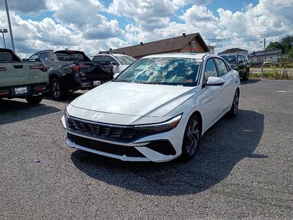 2025 Hyundai Elantra Huntington WV