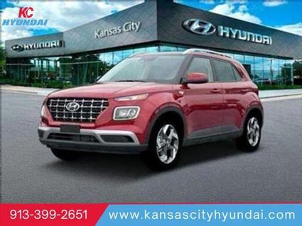 2025 Hyundai Venue Merriam KS