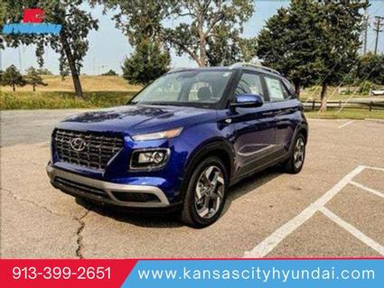 2025 Hyundai Venue Merriam KS