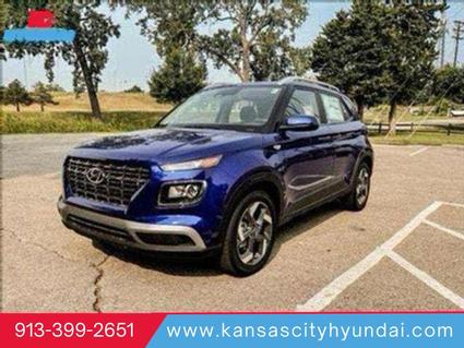 2025 Hyundai Venue Merriam KS
