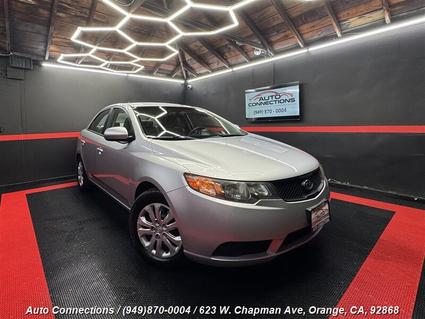 2010 Kia Forte Orange CA