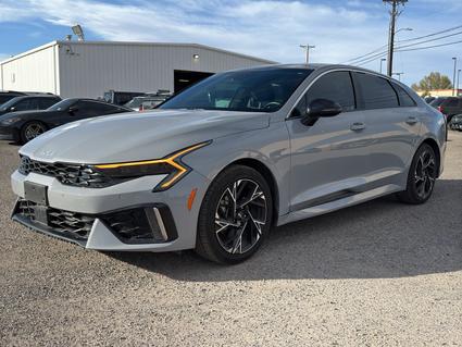 2025 Kia K5 Santa Fe NM