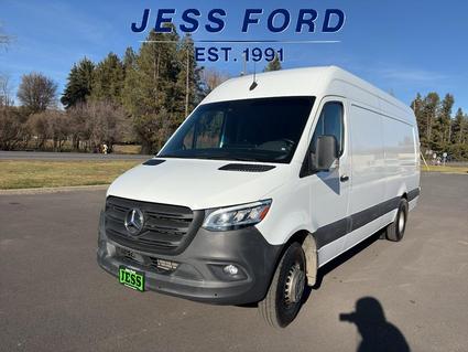 2022 Mercedes-Benz Sprinter 4500 Grand Coulee WA