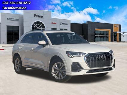 2024 Audi Q3 Floresville TX