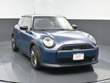 2025 MINI Hardtop Goshen NY